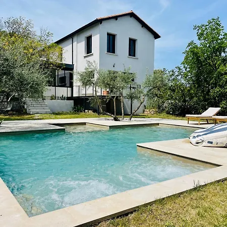 Villa Sous Les Pins *
